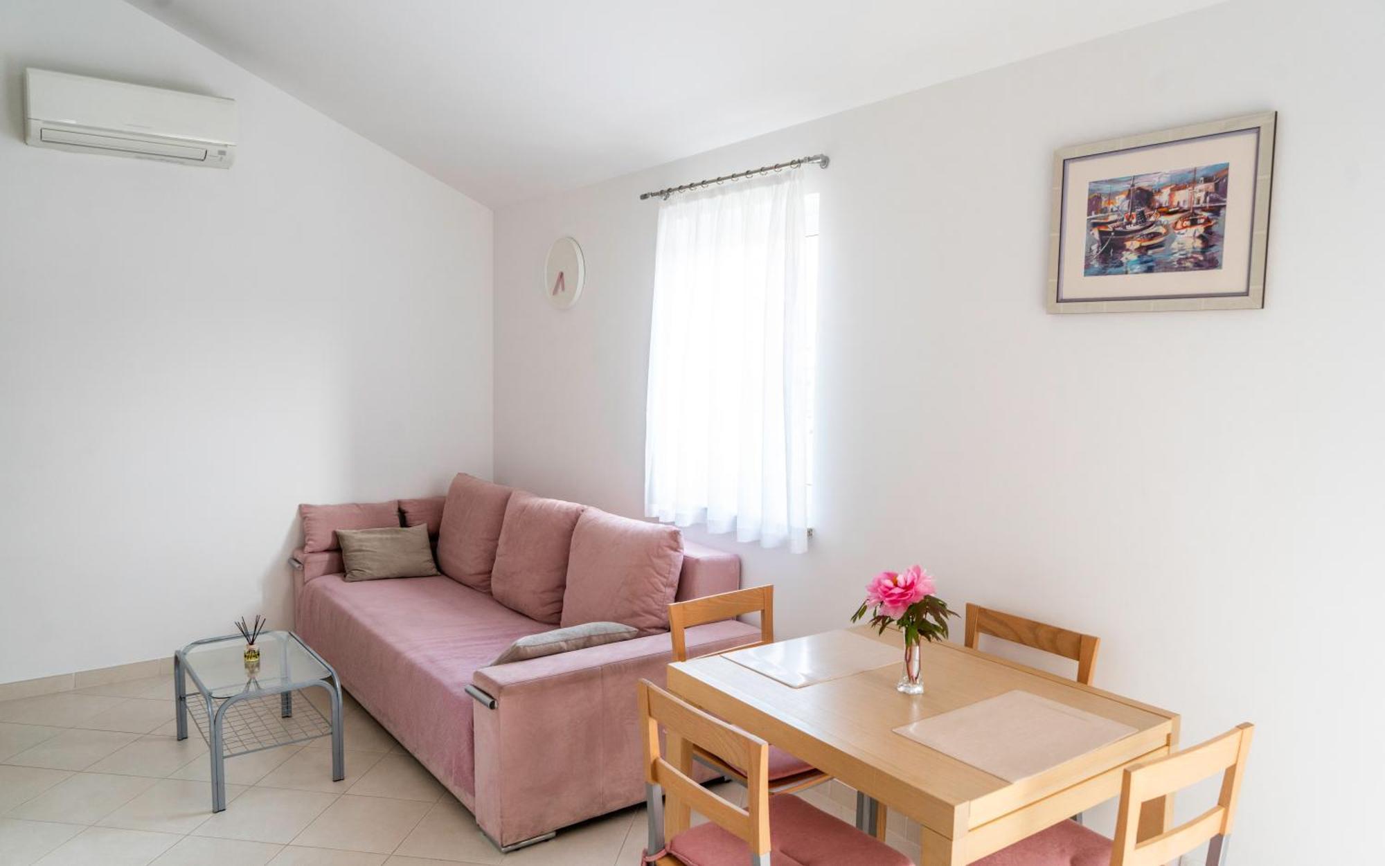 Apartments Lila Cres Dış mekan fotoğraf